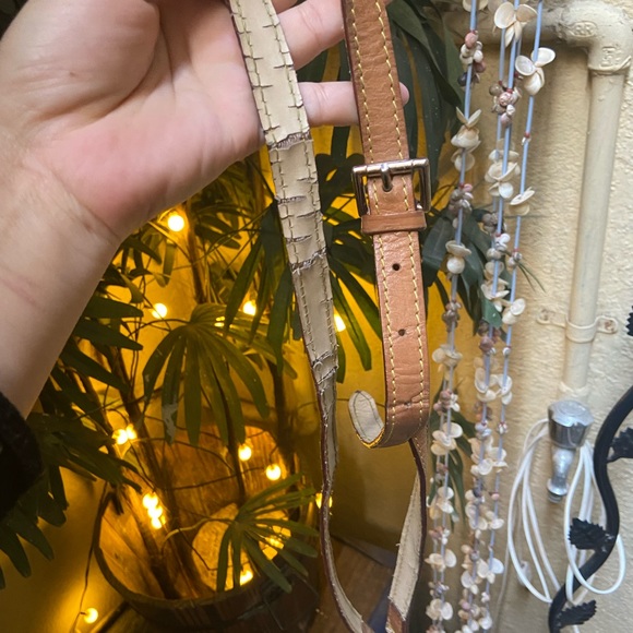 Louis Vuitton Turenne Bag - Picture 15 of 16